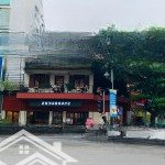 Cho thuê nhà mặt phố nguyễn xí lô góc siêu đẹp, vị trí vàng trung tâm quận hoàn kiếm