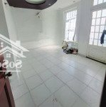 Nhà mới sơn sửa, hxh 336/65 nguyễn văn luông, 6m*8m (4pn, 3wc) - 12tr