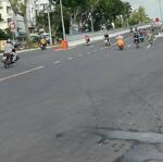 Mặt tiền kinh doanh 85m2 phạm hữu lầu, ngang 4.1, 3 tầng, 14,8 tỷ