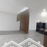 Chính chủ gứi bán gấp opal boulevard 108m2, chỉ 3.8 tỷ(bao thuế phí), có sổ, đông nam, m2 chỉ 35 tr