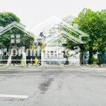 Bán biệt thự nguyệt quế vinhomes riverside không gian nghỉ dưỡng ngay trong lòng hà nội.