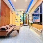 Mặt tiền đường số phường 16, gò vấp. 4x24m. 4 tầng. nở hậu tài lộc. chỉ 10,2 tỷ