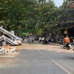 Bán nhà phố thọ lão - 200 m ra hồ hương viên - 10 m ra ô tô - ngõ thông - kinh doanh - nhà đẹp