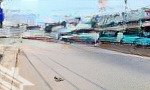 Chính chủ cần bán lô đất dt: (8*32) thổ cư 250m2 mặt tiền đường hà huy giáp.
