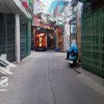 Hẻm xe hơi cách mạng tháng tám, phường 13, quận 10. diện tích 9m x 17m. kết cấu 3 lầu, giá 16 tỷ.