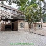 Chính chủ gửi bán nhà quan nhân thanh xuân dt 180m2 mt 8,5m 3 mặt thoáng có bt 3t giá 258tr/m2