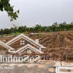 Anh bốn cần bán lô đất 125m2/1tỷ350 còn thương lượng cạnh mặt tiền đường lớn, trường, đại học,...