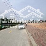 đông anh 4tỷ chỉ mua được đường xe máy tránh đi ạ. chỉ hơn 3tỷ700 có 90m2 đất đấu giá quang tiến