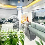 Chính chủ bán nhà đội cấn, ba đình 35m x 5 tầng x 3 ngủ mới đẹp full nội thất, nở hậu chỉ 6tỷ680