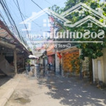 Chính chủ nhờ bán đất phường long biên, vuông vắn, nở hậu, ngõ ô tô con vào đất, gần aeon mall