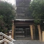Cho thuê nhà riêng ngõ 208 lê trọng tấn, dt 100m2 x 5t, mt 7m, ngõ ô tô, thang máy, giá 30tr