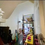 Bán nhà 3 tầng mặt tiền đường lạc long quân 6,35 tỷ