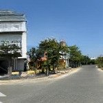 Bán lô đất mt đường 7.5m đặng văn bá, trục thông thẳng ra võ chí công, vị trí đẹp