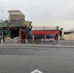 Bán nhà mặt tiền đẹp tân sơn nhì (8mx25m) cấp 4- giá 42 tỷ , quận tân phú