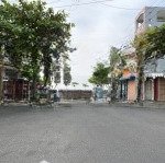đất đường 10m5 trần anh tông , sát biển nguyễn tất thành - dt 95,2m kẹp cống