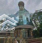 Cho thuê góc mặt tiền đường bàu cát - nguyễn hồng đào,tân bình khúc- dt: 10x25m hầm 5 lầu