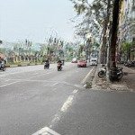 B.á. n nhà 210 hoàng quốc việt 64m2 - mt: 5,6m 16 tỷ 8 có tl - 4 tầng dân xây 3 thoáng