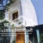 Nhà mới 4 tầng vị trí đẹp khu tái định cư đất lành giá siêu tốt