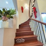 Dương văn bé - ô tô đỗ cửa - lô góc 3 thoáng - 45m2 - 12,5 tỷ