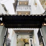 Chính chủ cần bán nhà đường số 6, thủ đức. giá 2tỷ750. dt 48m2. đang cho thuê 280tr/năm. shr hxh