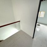 Nhà nhỏ 3 tầng đường số 19 phường linh chiểu, gần vincom thủ đức.