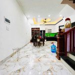 Tuyệt đỉnh nhà xuân đỉnh, vài bước ra phố, ô tô qua cửa, kinh doanh sầm uất, 72m2, chỉ 13,5 tỷ