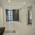 Chính chủ lỗ hơn 550triệu cần ra gấp căn hộ 2 phòng ngủ chỉ 2tỷ2 có hđ thuê lâu dài cc lê phong