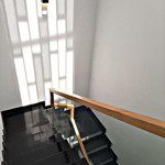 Bán nhà đường 25m kdc dương hồng 5x21m hầm trệt 2 lầu sân thượng chỉ 12,5 tỷ