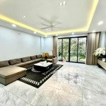 Có 102! đê la thành, 7,5 tỷ, 73m2, 4pn, 4wc, pháp lý đầy đủ, full đồ, chỉ việc ở, có sân trồng cây