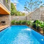 Homestay vip mặt tiền trần văn dư -sát biển mỹ khê- doanh thu 120 triệu tháng -giá chỉ 22,7 tỷ .