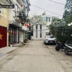 Bán nhà riêng 4pn, 4wc, 40m2, 8,6 tỷ tại tứ hiệp, thanh trì, kinh doanh , ô tô tránh