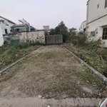 Chủ gửi e bán lô đất 3 bước ra chợ xâm xuyên, hồng vân, ô tô đỗ cửa. diện tích 66m2