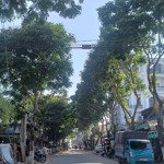 Nhà mặt tiền, đường loại 2, cấp 4, 1 trệt + lửng, thích hợp kinh doanh kết hợp ở gia đình