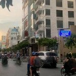 Chính chủ cần bán gấp nhà đường cửu long, p. 2, q. tân bình. dt: 4x23m, kết cấu: 5 tầng giá 15.9 tỷ
