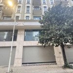 Chủ ngộp bank bán gấp shophouse himlam vạn phúc dt: 90m2 x 7 tầng mt: 7 mét kinh doanh giá 31 tỷ