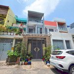 Bán nhà hẻm nhựa xe hơi - đường huỳnh tấn phát - p bình thuận - quận 7