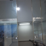 Cho thuê nhà mt đường yết kiêu, q5, (4x8), 3 tầng, giá 12 triệu/tháng