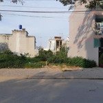 Chính chủ cần bán đất tại hoàng hữu nam, giá 2tỷ3, 80m2, sổ hồng riêng gần siêu thị, trường học