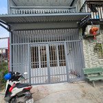 Chính chủ gửi bán gấp nhà đẹp vị trí đẹp 4*10m, trệt lầu 2 phòng, 2 toilet, giá 1tỷ350 tl