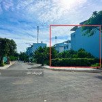 Bán đất 2 mt đường 51, kdc đông thủ thiêm, phường bình trưng đông. dt: 11 x 22 = 219 m2.