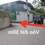 Bán đất 147m2 cầu bút, định trung, vĩnh yên, giá: 2,1 tỷ.liên hệ : 0986.454.393- 0986.797.222