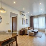 đi định cư cần bán gấp căn hộ chung cư cao cấp park legend, dt: 72m2, 2pn - 2wc, full nt giá 5.7 tỷ