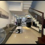 Bán nhà 3 tầng đẹp kiên cố - vị trí nhà thuận tiện đi lại. xem nhà làm việc trực tiếp chủ