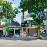 Bán nhà mp việt hưng - phân lô - vỉa hè rộng - kinh doanh đỉnh - 2 thoáng - hơn 30 tỷ