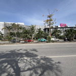 độc quyền thửa đất cực vip lô góc 2 mặt đường sát trung tâm thương mại aeon mall, dt 303,75m