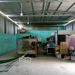 Cho thuê kho xưởng 200m2 giá 8 triệu, tại vĩnh lộc b, bình chánh, đường xe tải lớn