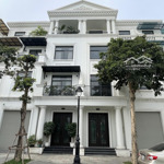 Liền kề san hô view công viên - thô nguyên bản - giá chỉ 10,8 tỷ