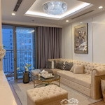 Chính chủ bán căn góc 3 phòng ngủ 90m tầng trung tại vinhome d''capital view hồ điều hòa chỉ 8.49 tỷ