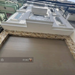 Bán nhà lạc long quân, tây hồ nội thất ngoại nhập, ô tô vào nhà, 1 bước chân là ra phố 45m2 8 tầng