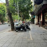 Gia đình cần bán nhà mặt phố lý thường kiệt, hoàn kiếm, 350m2 5 tầng, thổ cư mặt tiền rộng, 245 tỷ